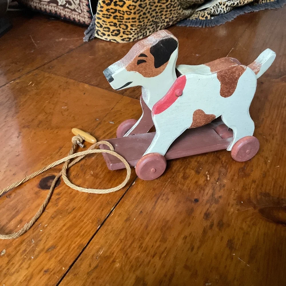 Handmade wooden pull toy of fox terrier by Heritage Toys - Picture 10 of 10